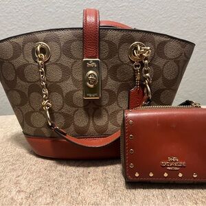 Coach bucket crossbody and wallet